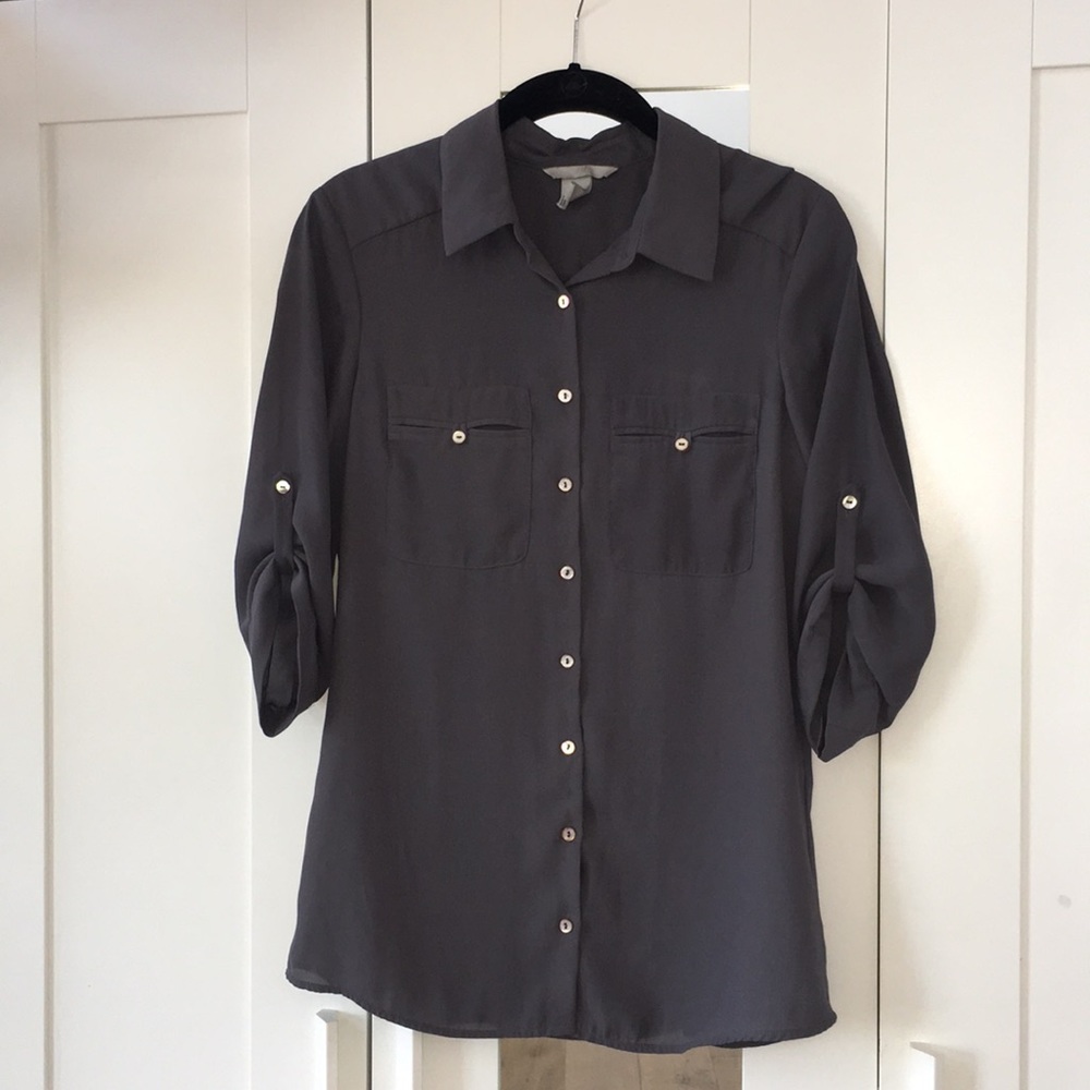 H&M button up blouse